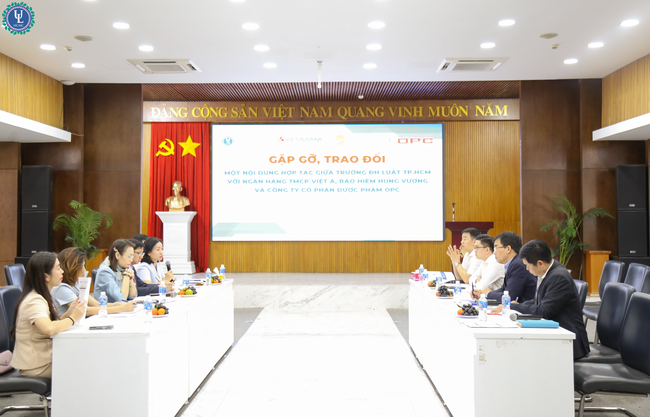 VietABank và Đại học Luật TP.HCM trao đổi nhiều nội dung hợp tác quan trọng