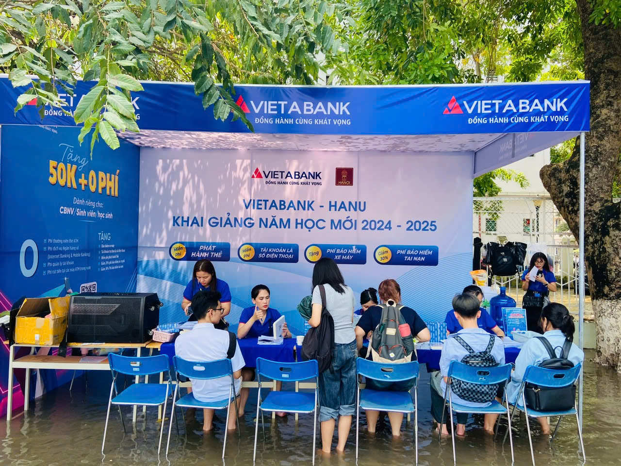 VIETABANK ĐỒNG HÀNH CÙNG SINH VIÊN HANU KHỞI ĐỘNG NĂM HỌC MỚI