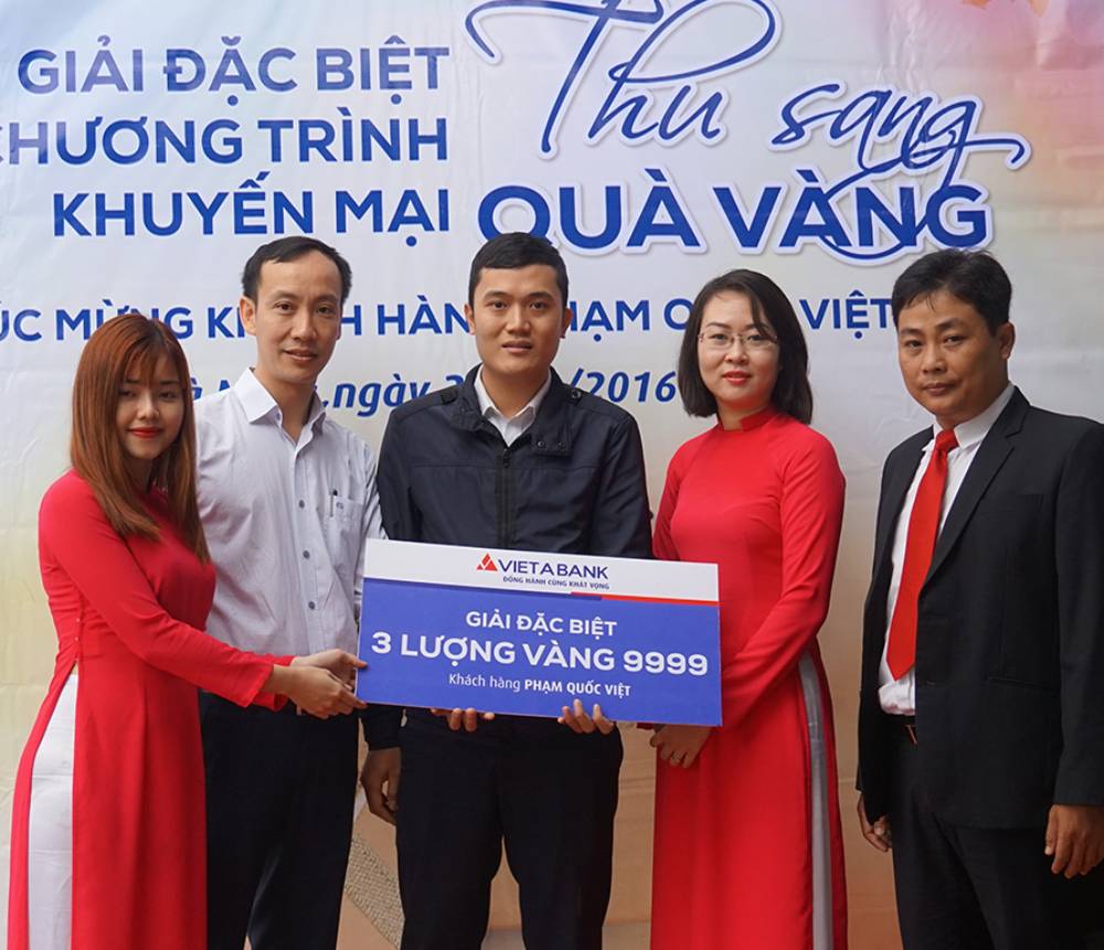 Lễ trao giải đặc biệt trị giá 3 cây vàng trong chương trình “THU SANG QUÀ VÀNG”